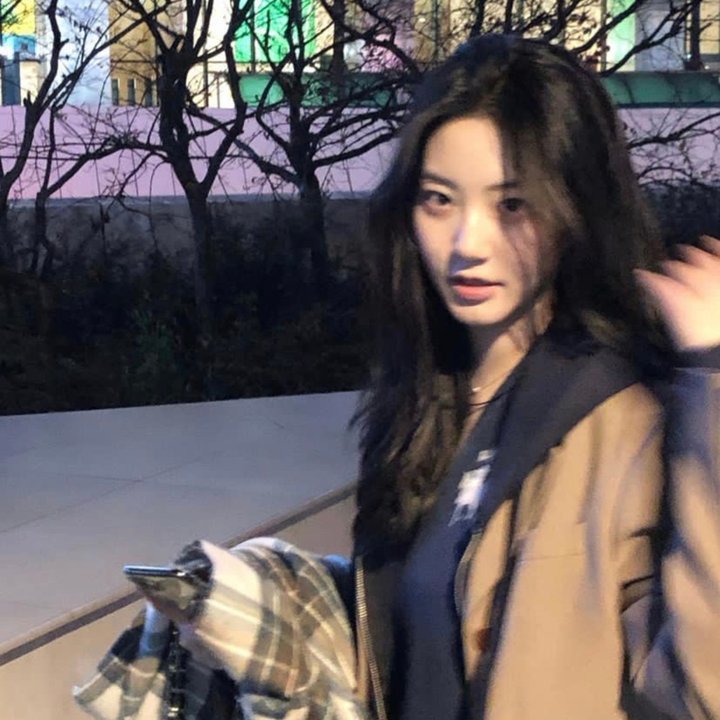爱上查美乐 海报